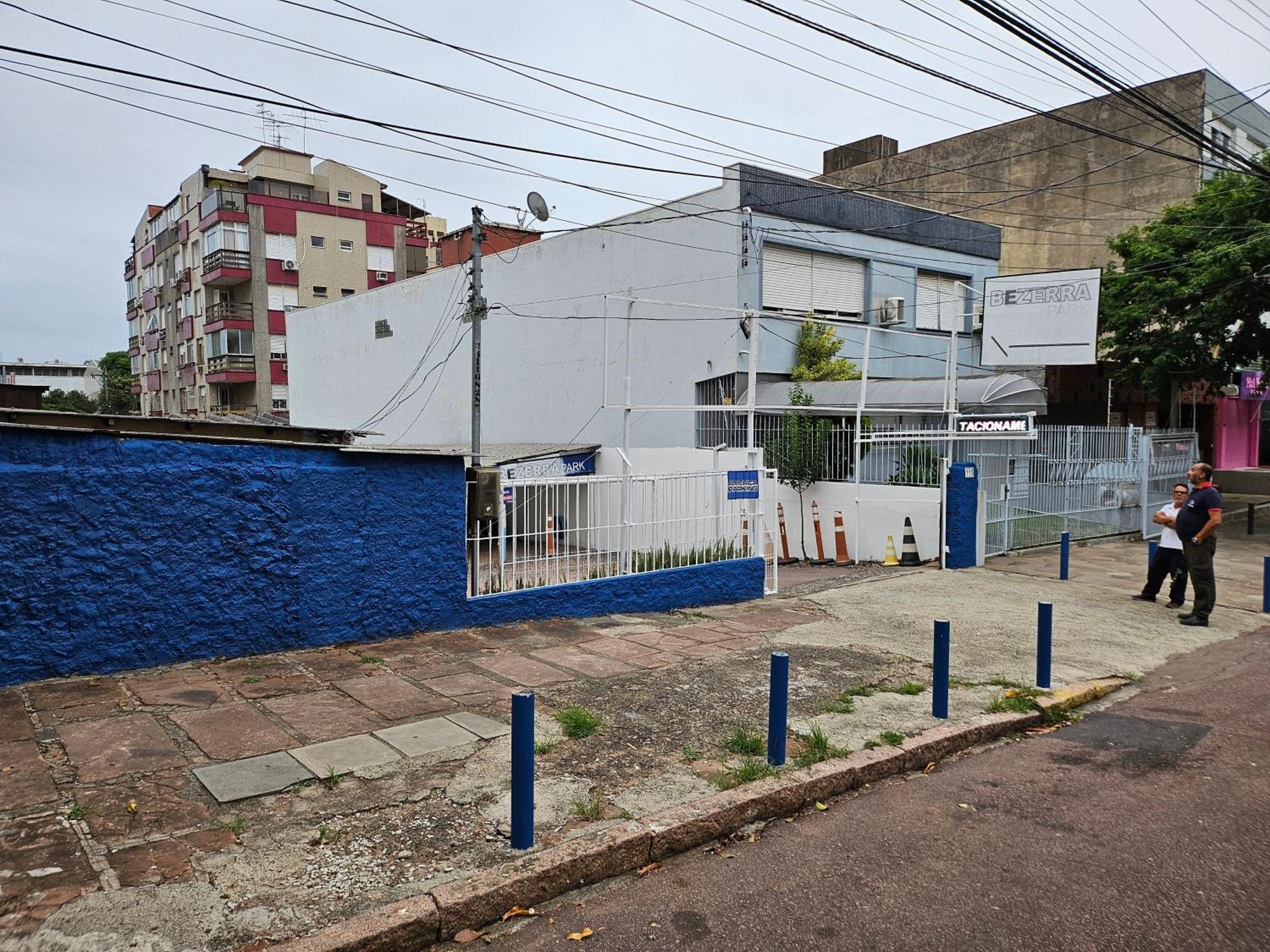 Consulado Americano Apartamento 50 Metros Da Entrada Para Visto Consulado Eua Porto Alegre Com Garagem エクステリア 写真